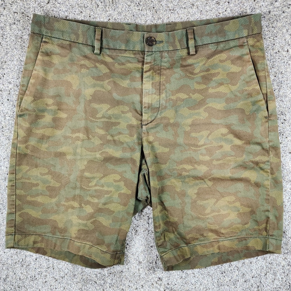 Michael Kors Chino Shorts Mens 34 Camouflage Textured MK Logo Excellent